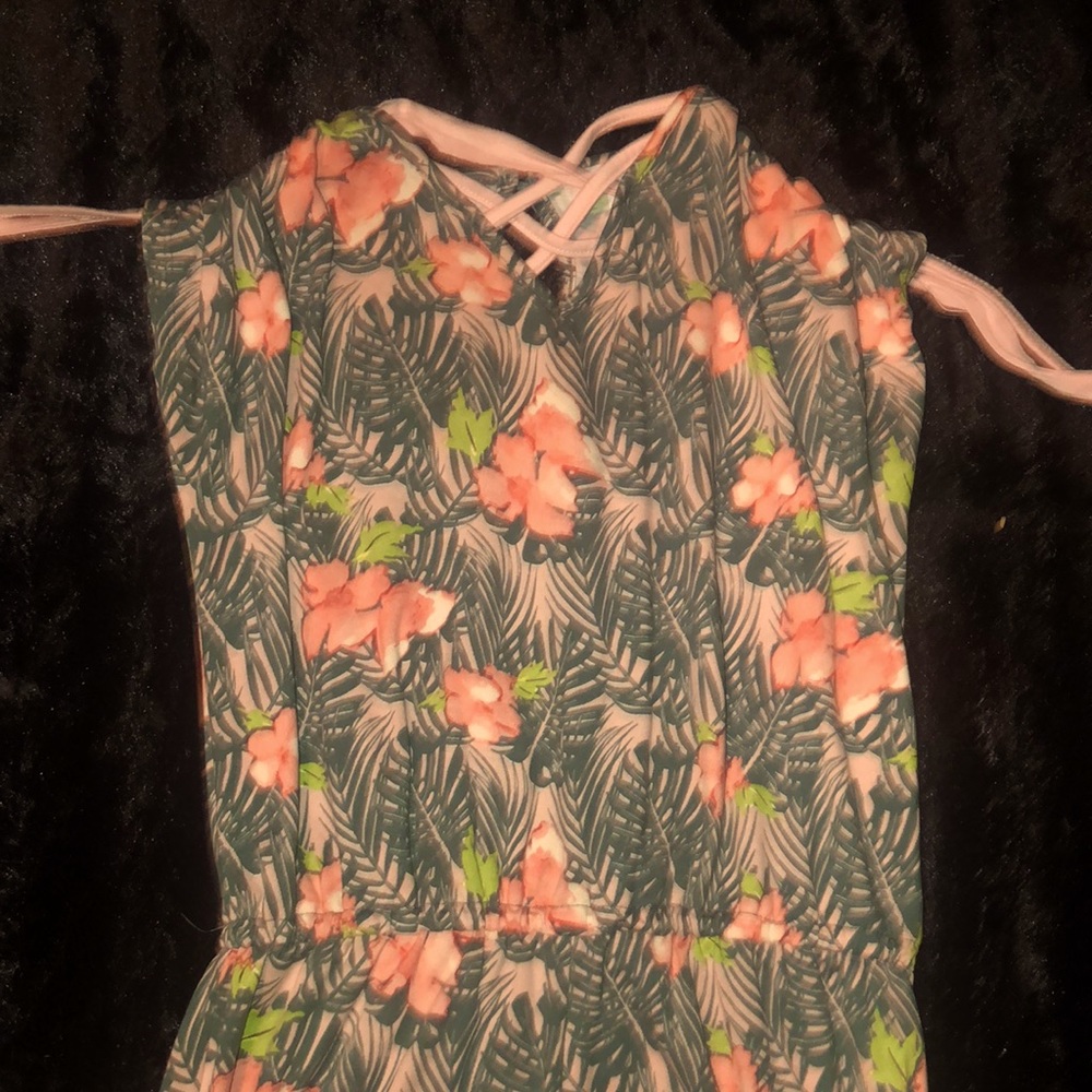 Tropical jump suit
